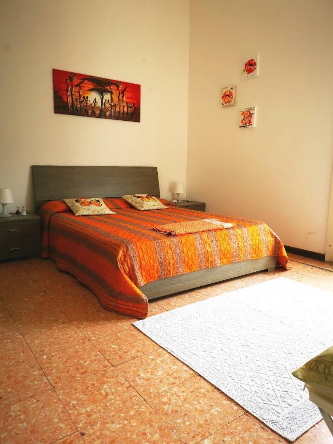 Tenente Amendola 2 Lipari  Luaran gambar